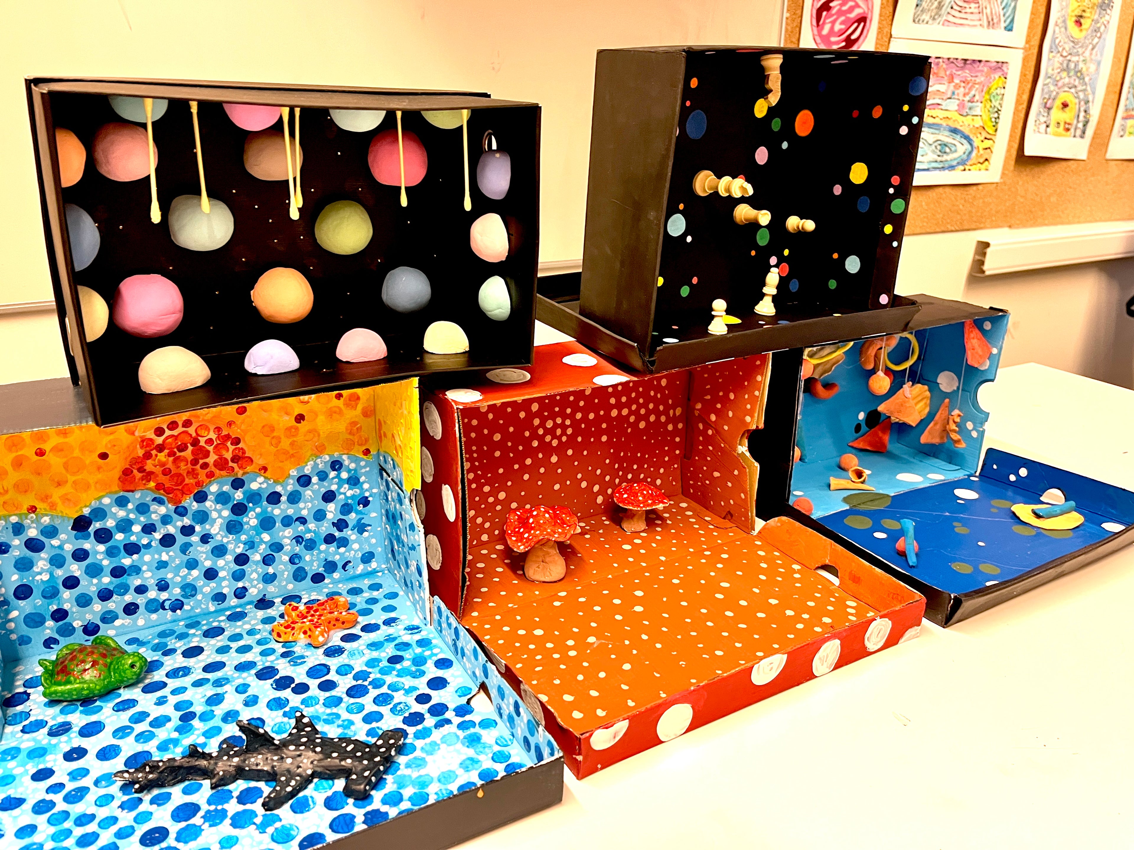 De stippen van Yayoy Kusama